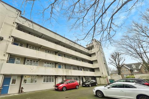 2 bedroom flat for sale, St. Mary's Road, London SE15