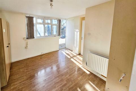 2 bedroom flat for sale, St. Mary's Road, London SE15