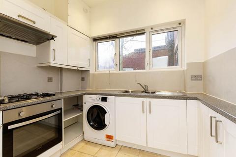 2 bedroom apartment to rent, NW2