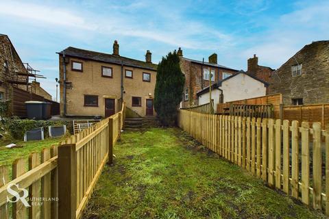 2 bedroom terraced house for sale, Market Street, Chapel-En-Le-Frith, SK23