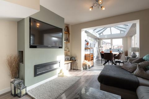 17 Buckden Close, Birmingham, B37 5JW