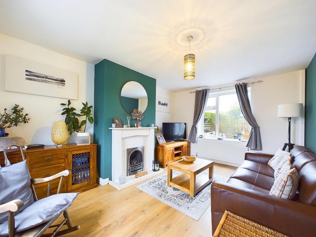 CAM01268 G0-PR0285-STILL006.jpg