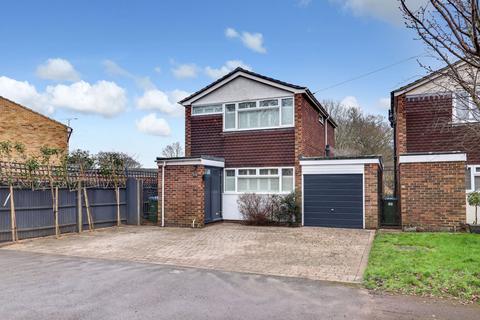 4 bedroom detached house for sale, Holroyd Road, Claygate, KT10