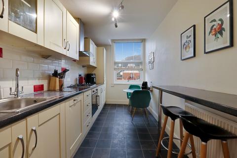 59a Bridge Road, East Molesey, KT8 9ER