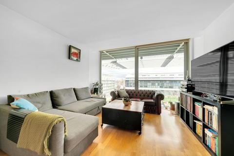 2 bedroom flat for sale, Highbury Stadium Square, London N5