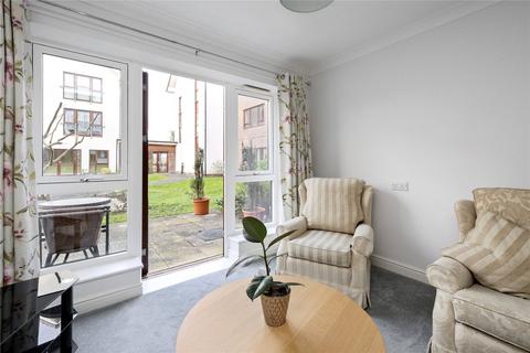 2 bedroom flat for sale, Station Road, Rustington, Littlehampton, West Sussex, BN16