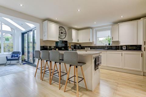 8 Bennetts Walk, Morpeth, NE61 1TP