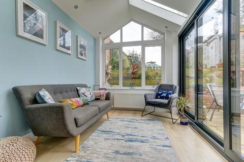 8 Bennetts Walk, Morpeth, NE61 1TP