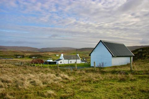 undefined, Upper Milovaig, Glendale, Isle of Skye IV55 8WY - Detached House + Holiday Cottage