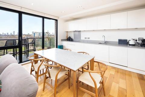 3 bedroom flat for sale, Palmers Road, Bethnal Green, London, E2