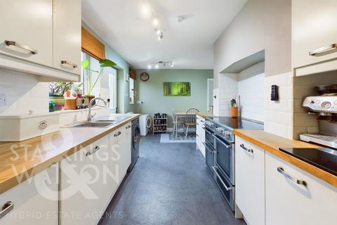 3 bedroom semi-detached house for sale, Norwich Road, Tacolneston, Norwich