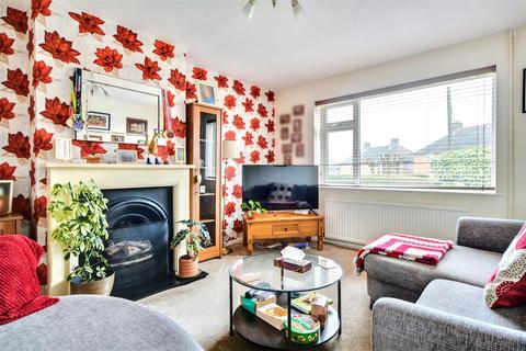18 Birchfield Road, Arnold, Nottingham, NG5 8BL