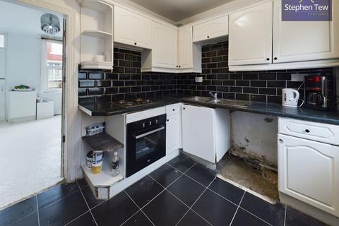 2 bedroom terraced house for sale, Chester Road, Blackpool, FY3