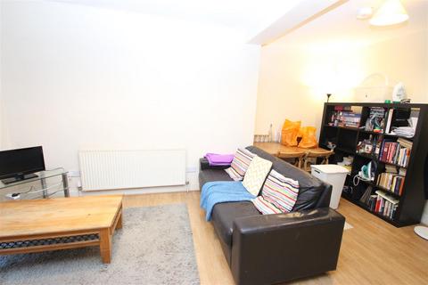 1 bedroom in a house share to rent, Benson Road Oxford