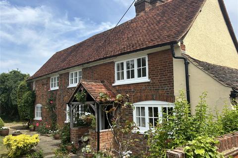 3 bedroom detached house for sale, Bucks Hill, Kings Langley, Hertfordshire, WD4