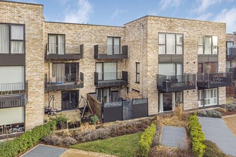 3 bedroom flat for sale, Trumpington CB2