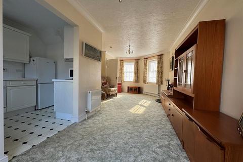 21 Kings Road, Burnham-on-crouch, CM0 8RP