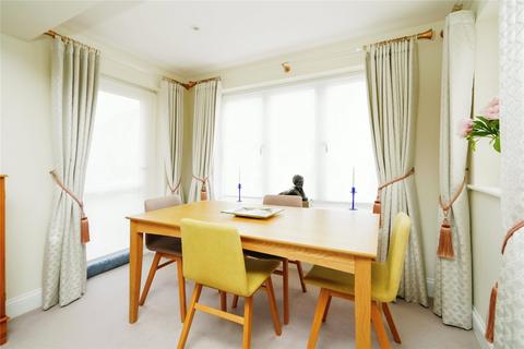 2 bedroom apartment for sale, Barnard Mews, Burford, Oxfordshire, OX18