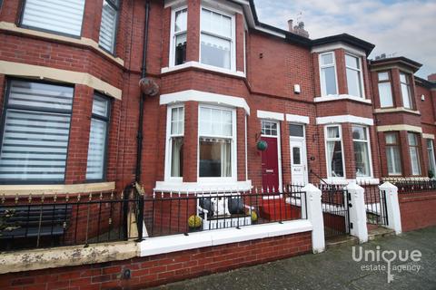 12 Burns Road, Fleetwood, FY7 6RG