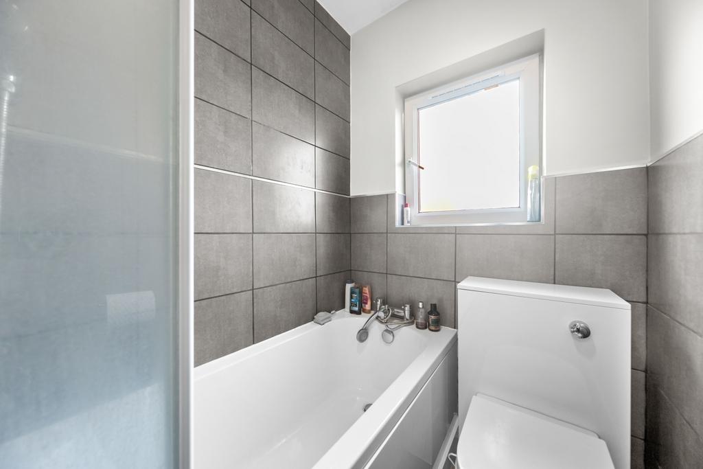 5 Carr Lane Avenue-28