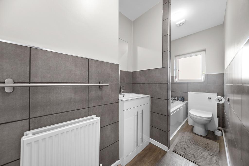 5 Carr Lane Avenue-26