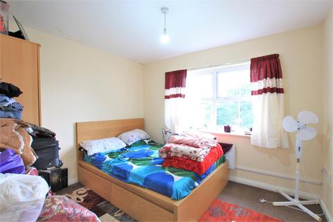 2 bedroom apartment for sale, Nuffield Court, Heston TW5