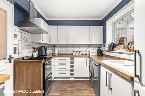 23 Heathgate, Hertford Heath, Hertford, SG13 7PL