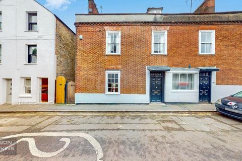undefined, Crown Street, Harrow On The Hill HA2