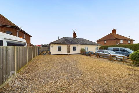 2 bedroom semi-detached bungalow for sale, Reynolds Lane, Potter Heigham, Great Yarmouth