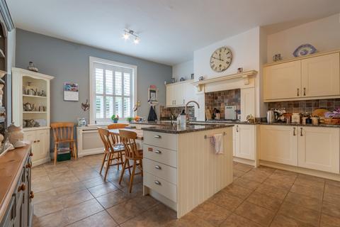 4 bedroom detached house for sale, The Coach House, Long Causeway, Adel