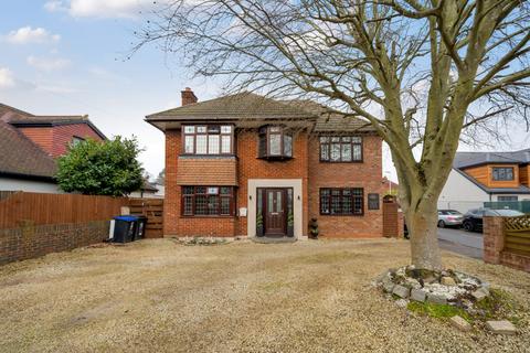 Gore Road, Burnham, Buckinghamshire, SL1