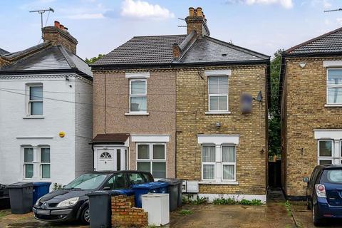 1 bedroom flat for sale, Lancaster Road, Barnet, EN4 8AL