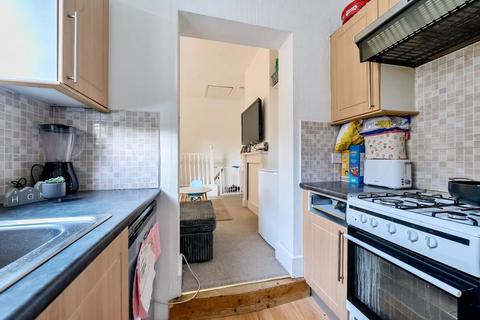 1 bedroom flat for sale, Lancaster Road, Barnet, EN4 8AL