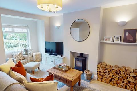 2 bedroom end of terrace house for sale, South Oak Lane, Wilmslow