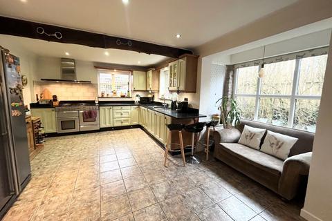 5 bedroom detached house for sale, Needhams Bank, Sandbach CW11