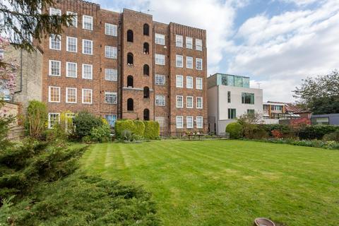 2 bedroom apartment to rent, Glenilla Road, Belsize Park NW3