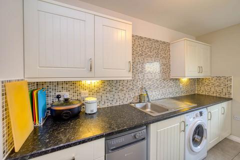 14 Meadow Way, Caversham, Reading, RG4 5LY
