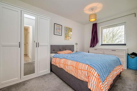 14 Meadow Way, Caversham, Reading, RG4 5LY