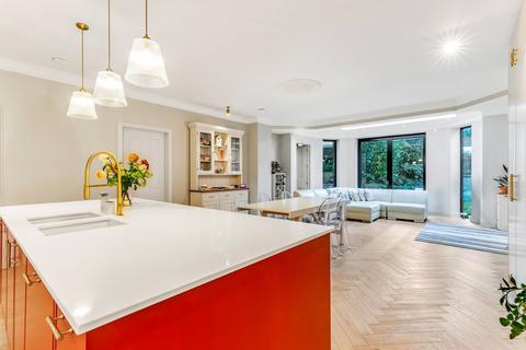 4 bedroom apartment for sale, Strathray Gardens, Belsize Park, NW3