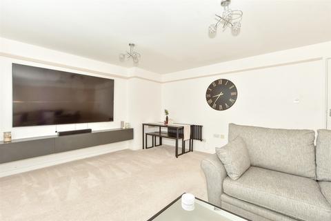 2 bedroom ground floor flat for sale, Merryfield Court, Waterlooville PO8