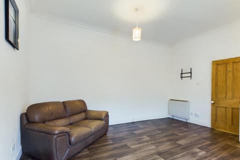 2 bedroom flat to rent, Queen Street, Jedburgh, TD8