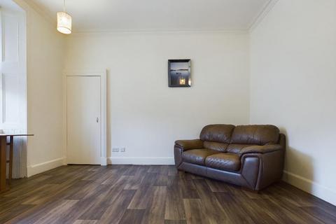 2 bedroom flat to rent, Queen Street, Jedburgh, TD8