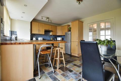 2 bedroom terraced house for sale, Robinia Walk, Bristol