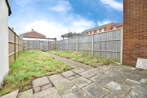 2 bedroom terraced house for sale, Robinia Walk, Bristol