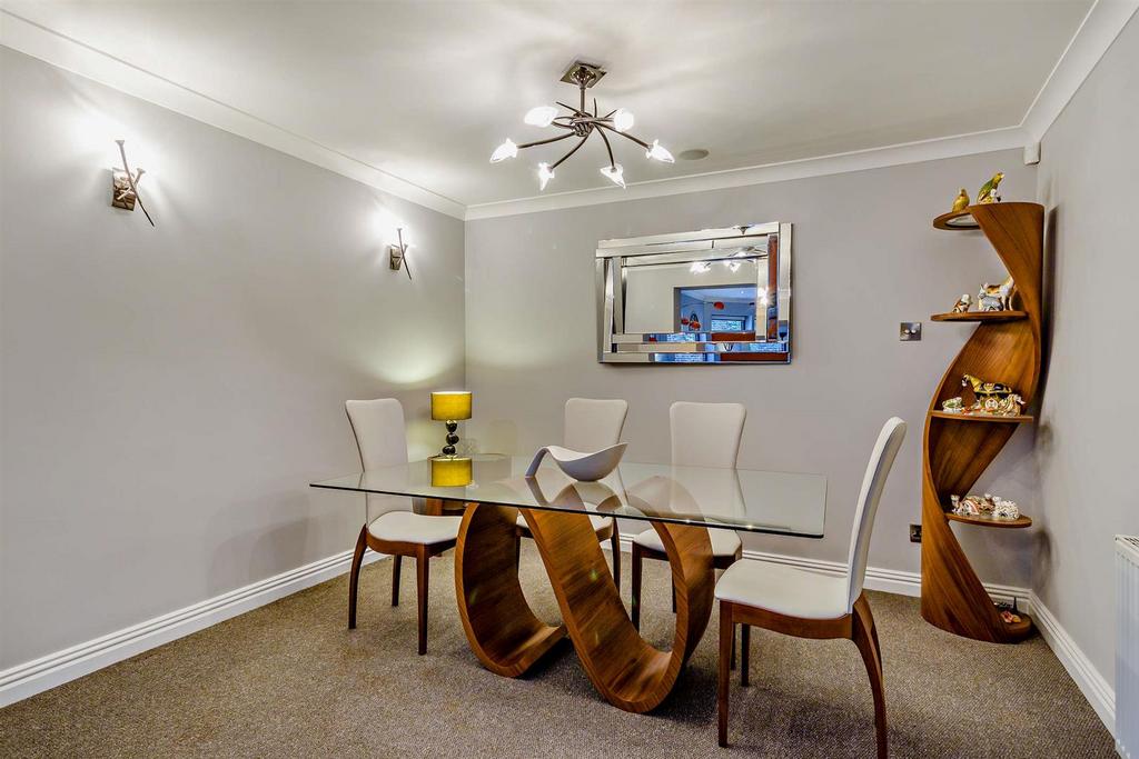 Dining Area/Lounge extension