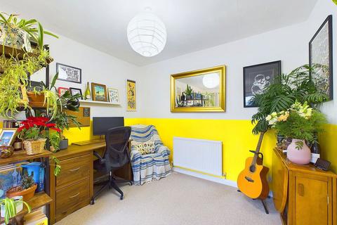 1 bedroom flat for sale, North Parade, Horsham RH12