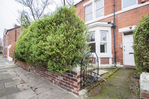 3 bedroom terraced house to rent, Wolsingham Road, Gosforth, Newcastle Upon Tyne