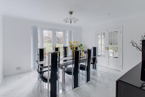 18 Appleton Avenue, Stourbridge, DY8 2JZ