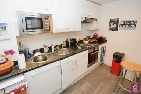 2 bedroom flat for sale, The Quadrangle, 1 Lower Ormond Street, Southern Gateway, Manchester, M1