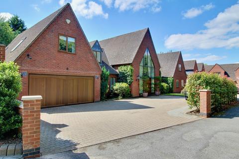 5 bedroom detached house for sale, 11 Woodgate Road, Burbage